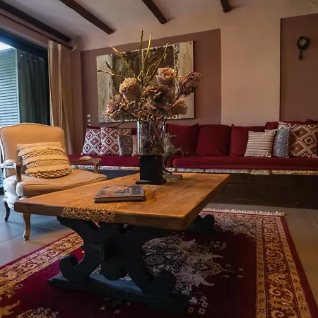 βαθύσκια 4* Κάτω Τρίκαλα Κορινθίας