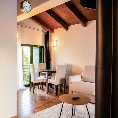 Vathyskia 4* Като-Трикала-Коринтия