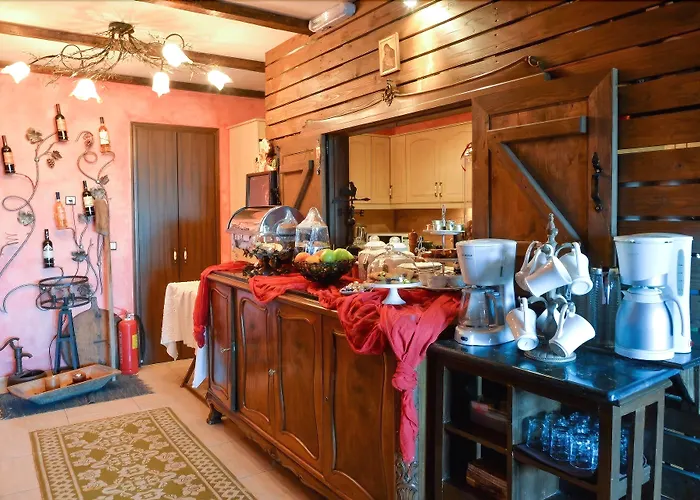 ゲストハウス Vathyskia