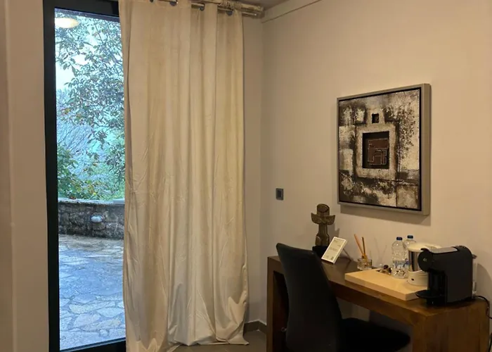 Vathyskia ゲストハウス